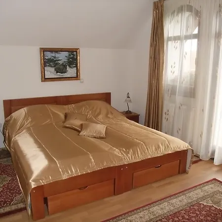 Sovirag Vendeghaz