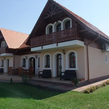 Maison d'hôtes Sóvirág *