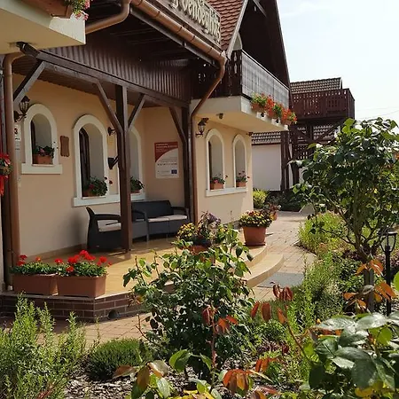 Maison d'hôtes Sóvirág *
