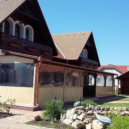 בית הארחה Sovirag Vendeghaz Hortobágy