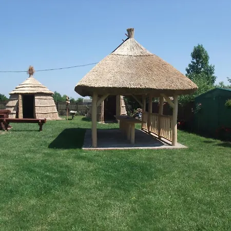 Sovirag Vendeghaz בית הארחה