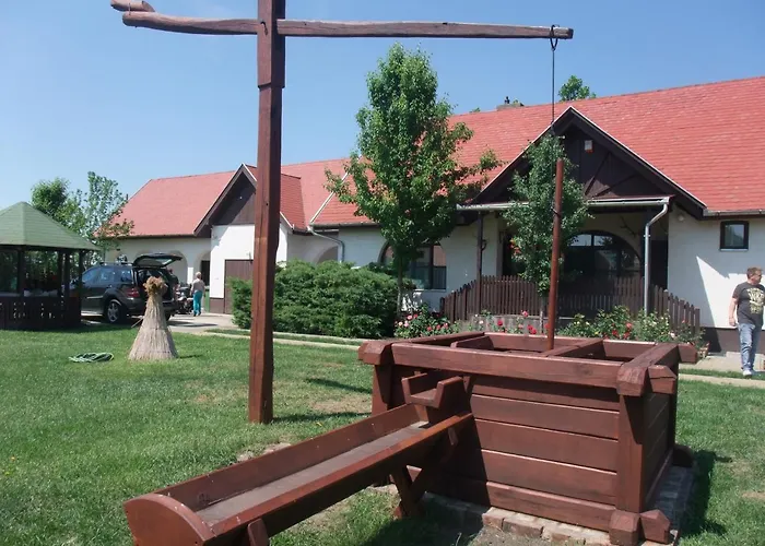 Sovirag Vendeghaz Pensionat *