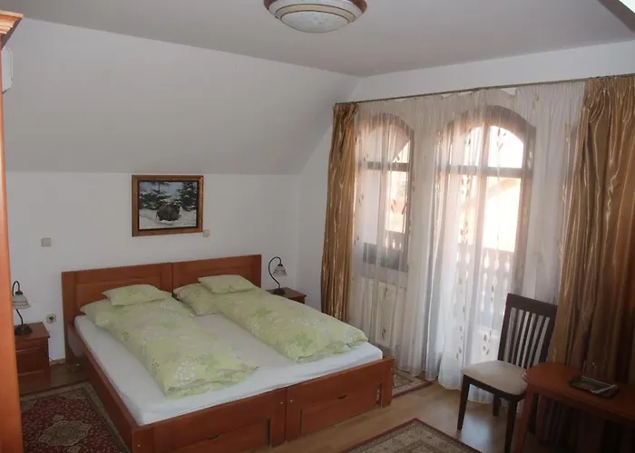 Sovirag Vendeghaz Pensionat *