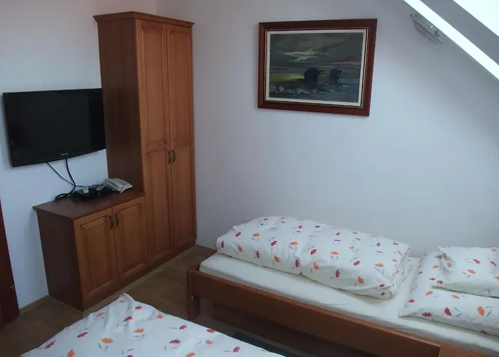 Sovirag Vendeghaz * Hortobágy